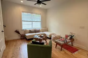 806 Philco Dr, Austin, TX 78745 - Photo 10