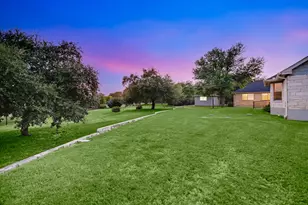 106 Lakeview Ln, Georgetown, TX 78633 - Photo 32