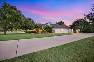 106 Lakeview Ln, Georgetown, TX 78633 - Photo 28