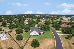 106 Lakeview Ln, Georgetown, TX 78633 - Photo 36