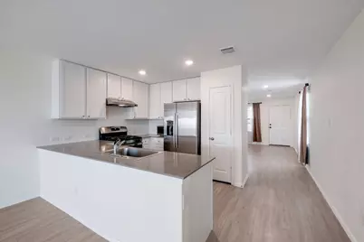 215 Sosie St Street, Marion, TX 78124 - Photo 4