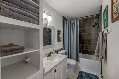 1000 W 26th Street #215, Austin, TX 78705 - Photo 18