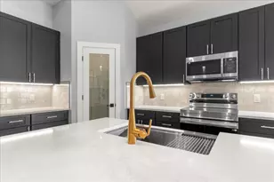 217 Gato Rd, Cedar Creek, TX 78612 - Photo 12