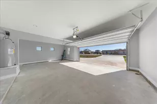 217 Gato Rd, Cedar Creek, TX 78612 - Photo 38