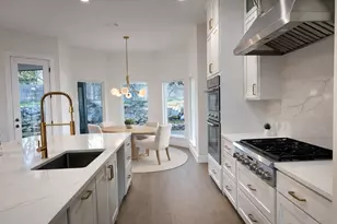 1004 Elder Cir, Austin, TX 78733 - Photo 14