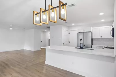 6708 Panda Royle Drive, Del Valle, TX 78617 - Photo 14