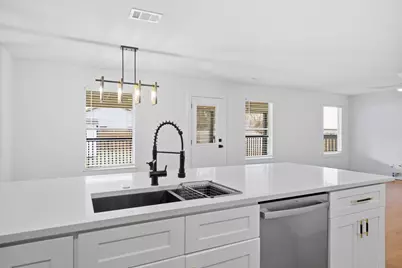 6708 Panda Royle Drive, Del Valle, TX 78617 - Photo 16