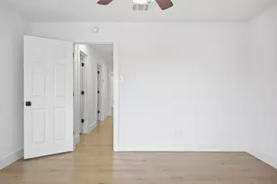 6708 Panda Royle Dr, Del Valle, TX 78617 - Photo 34