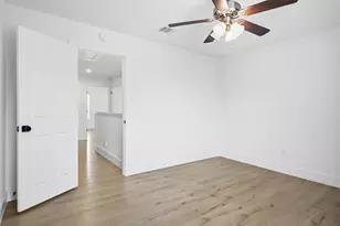 6708 Panda Royle Dr, Del Valle, TX 78617 - Photo 36