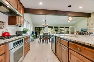4806 Canyonbend Cir, Austin, TX 78735 - Photo 6