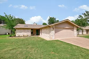 4806 Canyonbend Cir, Austin, TX 78735 - Photo 2