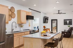 17412 W 1st St, Leander, TX 78641 - Photo 4