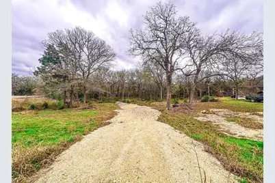 115 Deep Woods Court, Cedar Creek, TX 78612 - Photo 10