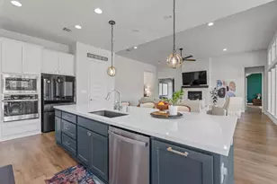 101 Pienza Dr, Georgetown, TX 78628 - Photo 16