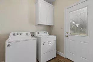 207 Cardinal Loop, Paige, TX 78659 - Photo 30