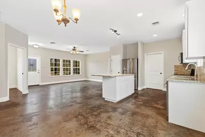 207 Cardinal Loop, Paige, TX 78659 - Photo 8