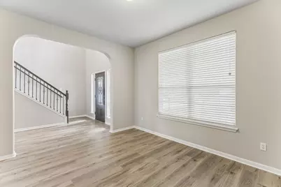 391 Middle Creek, Buda, TX 78610 - Photo 4