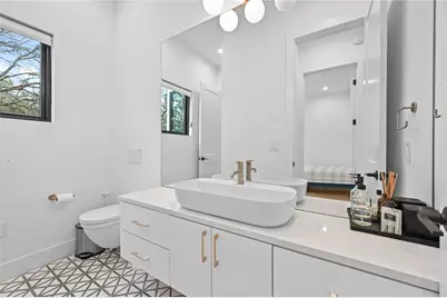 308 Briarwood Trail, Austin, TX 78746 - Photo 24