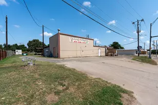 1400 W Cameron Ave, Rockdale, TX 76567 - Photo 4