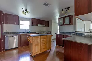 120 Creedmore Dr, Liberty Hill, TX 78642 - Photo 8