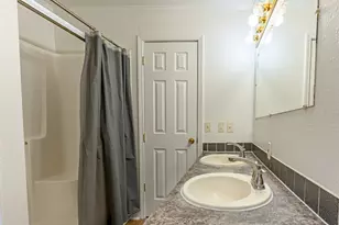 120 Creedmore Dr, Liberty Hill, TX 78642 - Photo 16