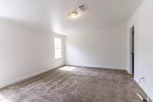 120 Creedmore Dr, Liberty Hill, TX 78642 - Photo 12