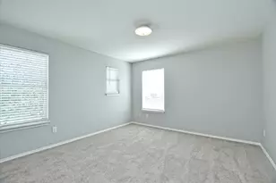 102 Blanco Woods Blvd, Elgin, TX 78621 - Photo 20