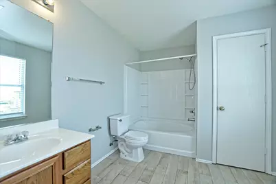 102 Blanco Woods Boulevard, Elgin, TX 78621 - Photo 14
