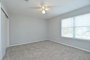 102 Blanco Woods Blvd, Elgin, TX 78621 - Photo 18