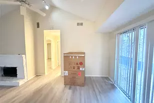 4302 Scottsdale Rd, Austin, TX 78721 - Photo 14