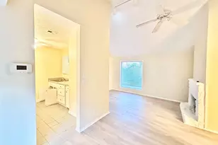 4302 Scottsdale Rd, Austin, TX 78721 - Photo 8