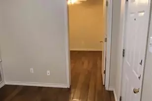 1907 Robbins Pl, Austin, TX 78705 - Photo 4