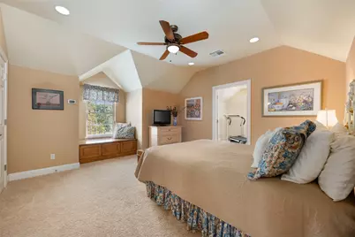 27017 Masters Parkway, Spicewood, TX 78669 - Photo 22