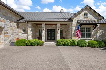 27017 Masters Parkway, Spicewood, TX 78669 - Photo 2