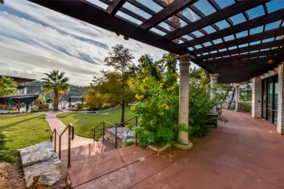 105 Cascading Water Place, Lakeway, TX 78734 - Photo 38