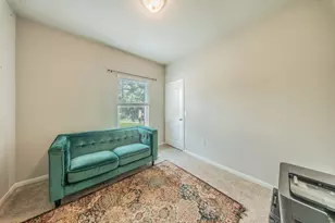 6712 May Shower Dr, Austin, TX 78744 - Photo 16