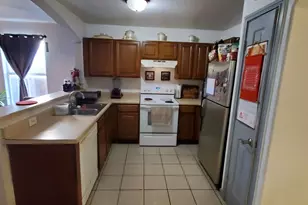 4511 Magin Meadow Dr, Austin, TX 78744 - Photo 12