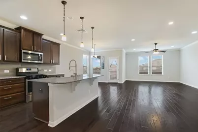 2005 Kates Cove, Manchaca, TX 78652 - Photo 6