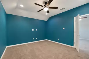 2005 Kates Cove, Manchaca, TX 78652 - Photo 16