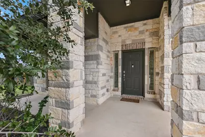 2005 Kates Cove, Manchaca, TX 78652 - Photo 2
