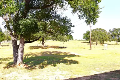 1414 County Road 320, Rockdale, TX 76567 - Photo 20
