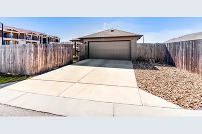 1005 Main Street, Hutto, TX 78634 - Photo 28