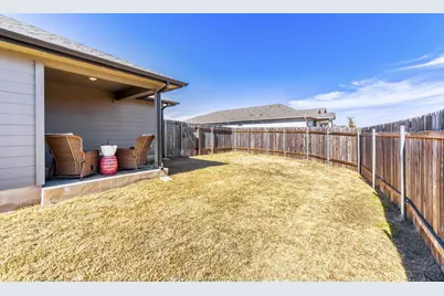 1005 Main Street, Hutto, TX 78634 - Photo 26