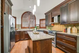 1601 Lynnville Trail, Austin, TX 78727 - Photo 8