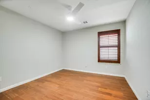 1601 Lynnville Trail, Austin, TX 78727 - Photo 16