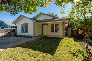 7307 Thannas Way, Austin, TX 78744 - Photo 4