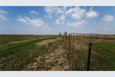 659 County Road 463, Thorndale, TX 76577 - Photo 16