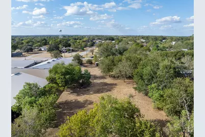 517 First Street, Lexington, TX 78947 - Photo 28