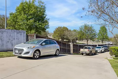 13501 Metric Boulevard #3, Austin, TX 78727 - Photo 28