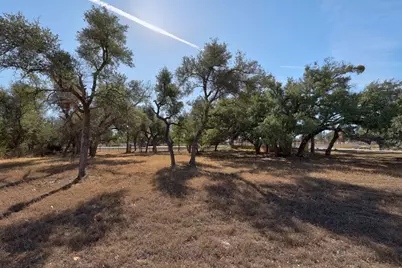 10913 Vista Heights Drive, Georgetown, TX 78628 - Photo 2